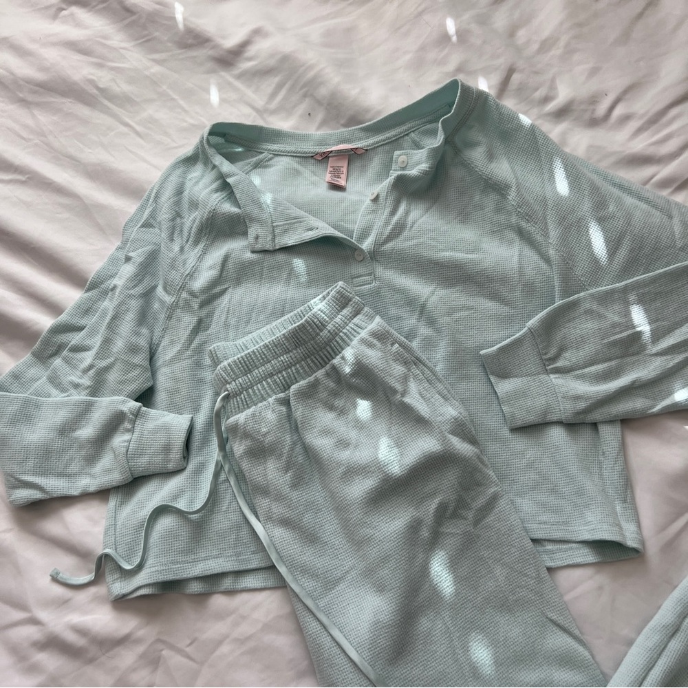 Pajama Set - image 2